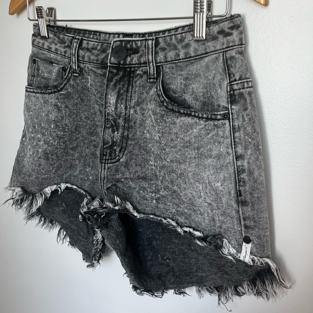 One Teaspoon Gray Distressed Jean Shorts